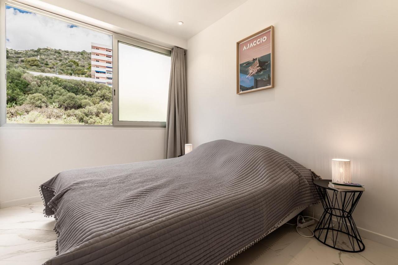 Appartement refait à neuf Ajaccio vue mer Extérieur photo